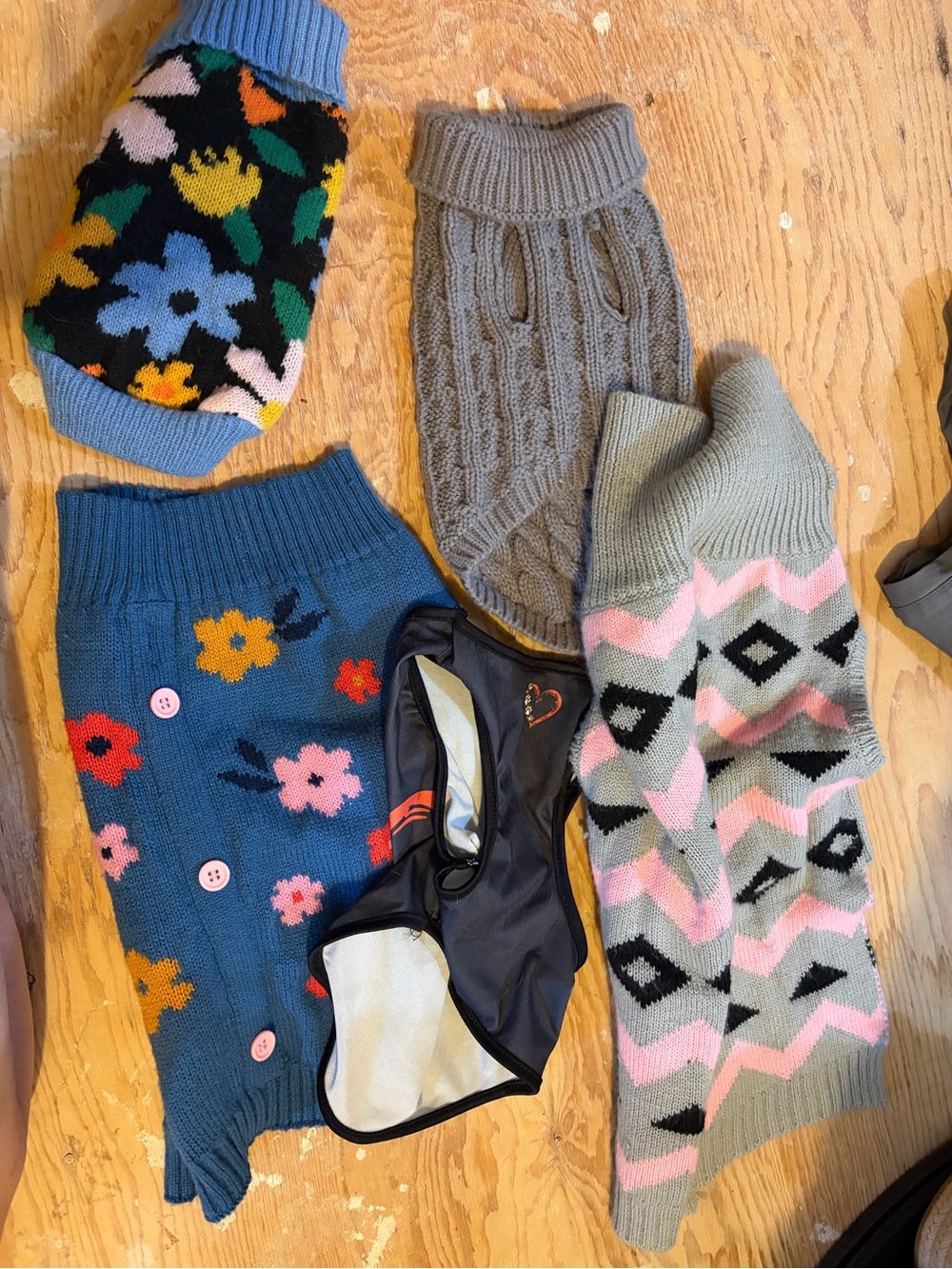 Assorted Womens Knit Sweaters & Pullovers - Multi-Color